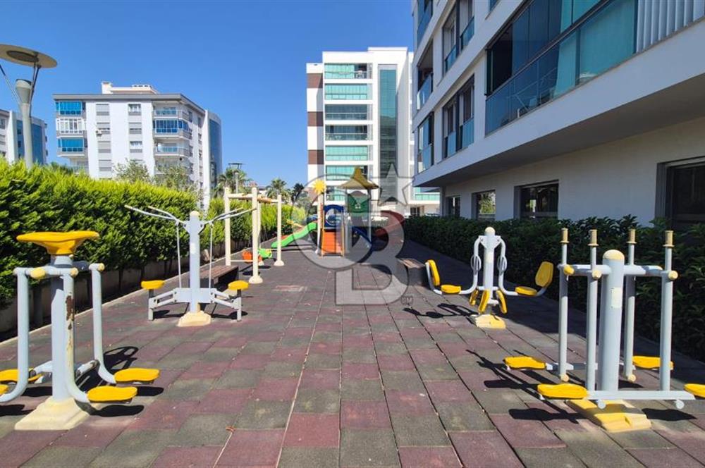 Burak Kul'dan Ataşehir NEW PLUS SİTESİNDE Fırsat Daire 