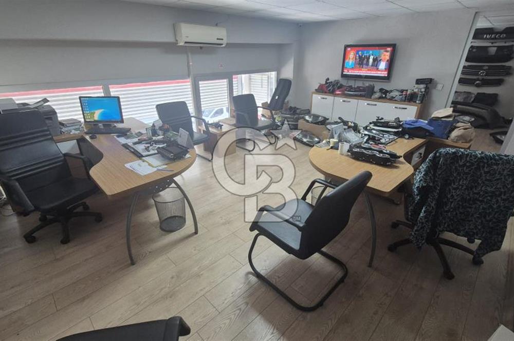 Burak Kul'dan 2.SANAYİ de 340m2 Büyük Tip Dükkan 