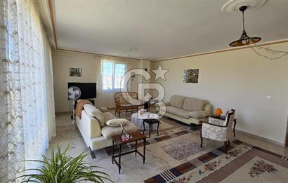 Gölbaşı, Bahçelievlerde Göl Manzaralı Müstakil Villa