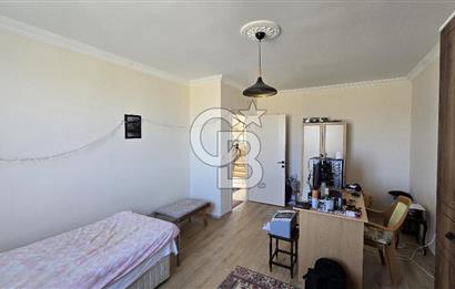 Gölbaşı, Bahçelievlerde Göl Manzaralı Müstakil Villa