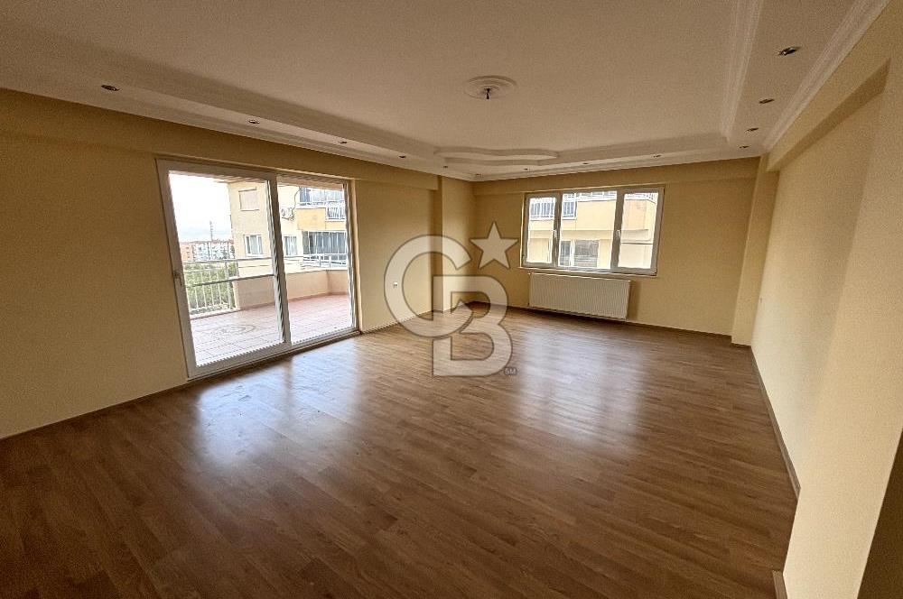 Hallaçlar Mh. Site İçinde 3+1 Satılık Daire