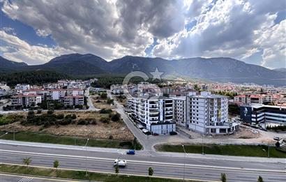 Yeniyol Üzeri Zümrüt Mah. Panoramik Manzaralı 3+1 Satılık Daire