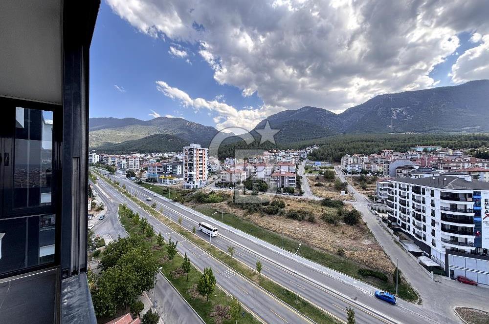 Yeniyol Üzeri Zümrüt Mah. Panoramik Manzaralı 3+1 Satılık Daire