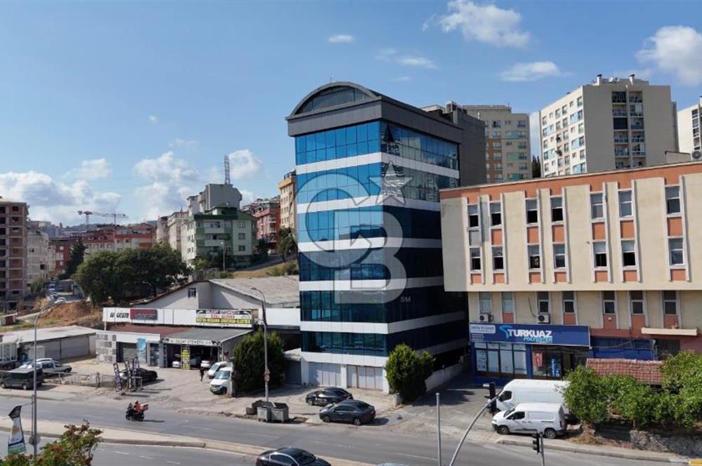 İstanbul Pendik Dolayoba'da Kiralık 2000 m2 Komple Plaza