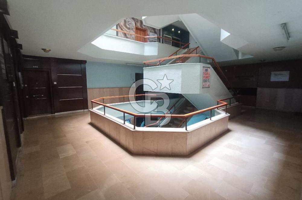 CB'DEN KEMERLİ İŞ MERKEZİNDE FERAH VE GENİŞ KİRALIK OFİS 