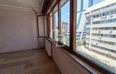 CB'DEN KEMERLİ İŞ MERKEZİNDE FERAH VE GENİŞ KİRALIK OFİS 