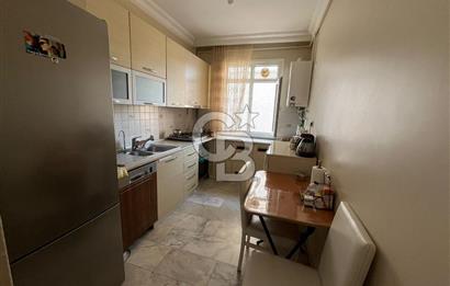 Maltepe Altayçeşme Nihal Sokakta 4 katlı binada kombili kiralık daire 