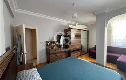 Maltepe Altayçeşme Nihal Sokakta 4 katlı binada kombili kiralık daire 