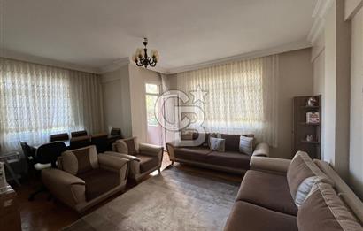 Maltepe Altayçeşme Nihal Sokakta 4 katlı binada kombili kiralık daire 