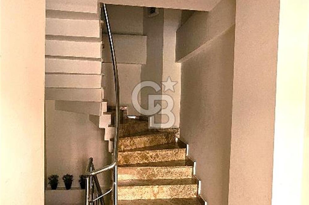 ÜSKÜDAR ÜNALAN GENİŞ TERASLI MANZARALI 90m2 2+1 KİRALIK TERAS DUBLEKS DAİRE FIRSATI