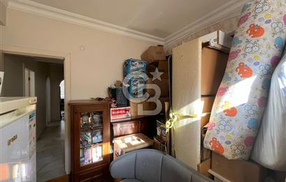 Maltepe Altayçeşme Nihal Sokakta 4 katlı binada kombili kiralık daire 