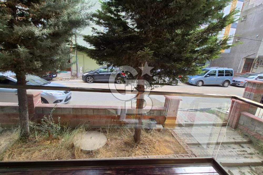 Sancaktepe İnönü Mahallesi Boran Sokakta Satılık 4+1 Ters Dubleks Daire