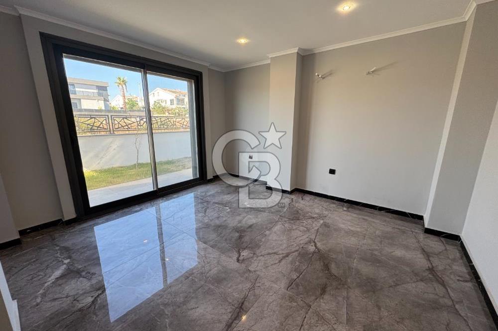 Didim Efelerde TAM MÜSTAKİL Deniz Manzaralı Havuzlu Otoparklı 5+1 Villa