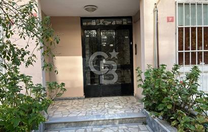 Maltepe Altayçeşme Nihal Sokakta 4 katlı binada kombili kiralık daire 