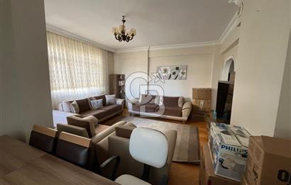 Maltepe Altayçeşme Nihal Sokakta 4 katlı binada kombili kiralık daire 