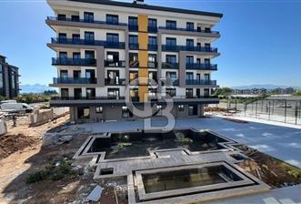 GÖKSUDA LÜKS HAVUZ CEPHELİ 2+1 SIFIR FIRSAT DAİRE
