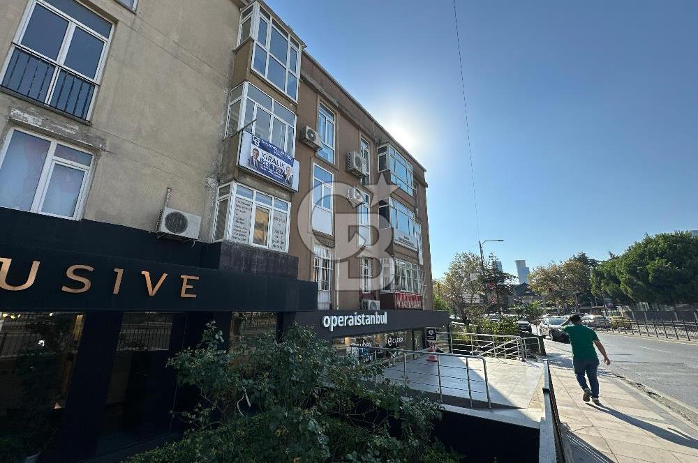 Akmerkez Petrol Sitesi Kiralık Daire ve Tabela Değeri Yüksek Ofis