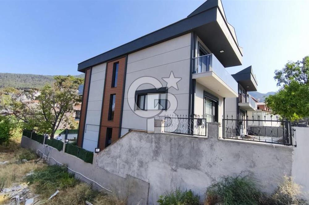 KEMALPAŞA YUKARIKIZILCA KÖYİÇİ MÜSTAKİL KİRALIK 4+2 TRİPLEKS VİLLA