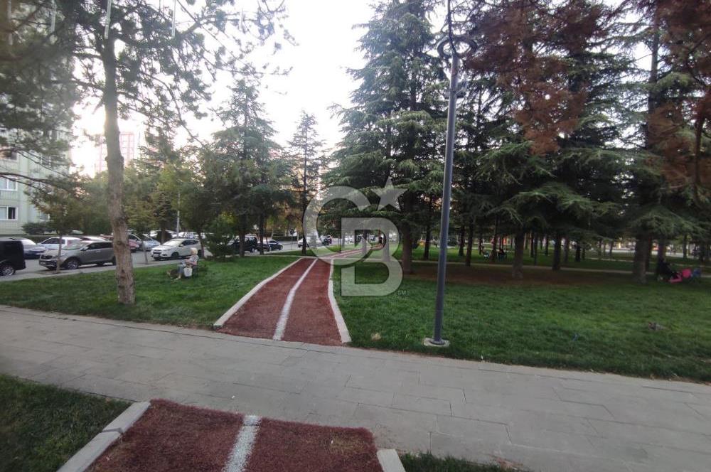 Elvankent Banka Blokları Peyzaj Manzaralı 3+1 Satılık Daire