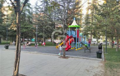 Elvankent Banka Blokları Peyzaj Manzaralı 3+1 Satılık Daire