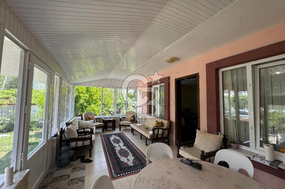 Denize Yakın Eşyalı Kiralık Villa
