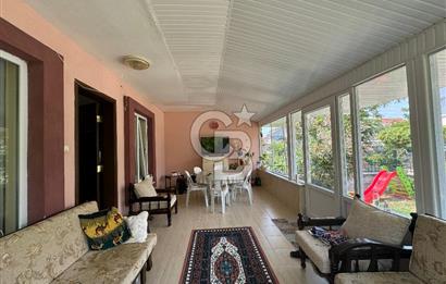Denize Yakın Eşyalı Kiralık Villa