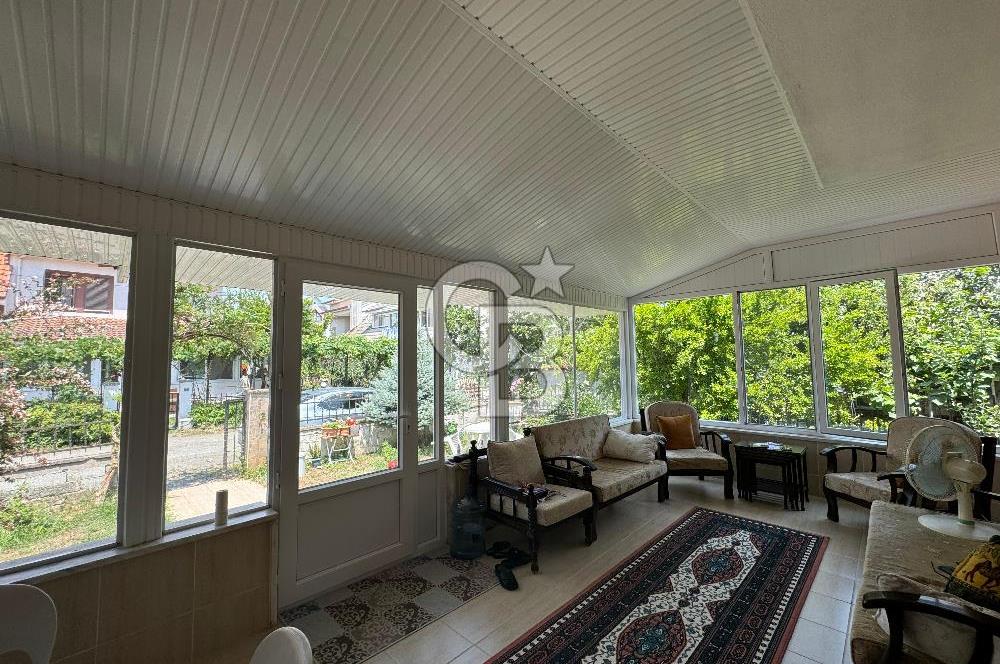 Denize Yakın Eşyalı Kiralık Villa