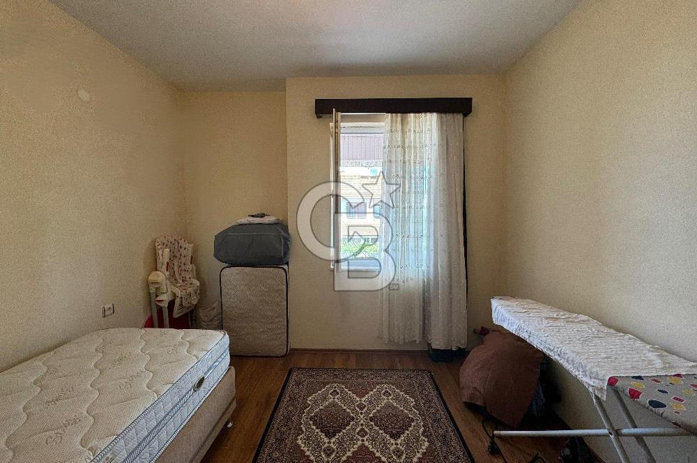 Denize Yakın Eşyalı Kiralık Villa