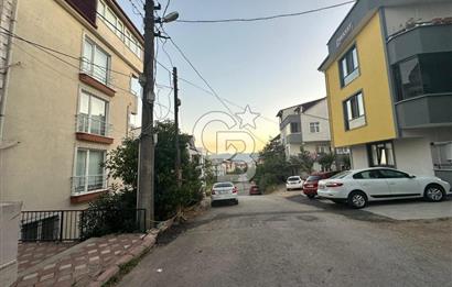 DERİNCE İBNİSİNA MAHALLESİ 6+1 EĞİMSİZ SATILIK ÇATI DUBLEKS..