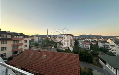 DERİNCE İBNİSİNA MAHALLESİ 6+1 EĞİMSİZ SATILIK ÇATI DUBLEKS..
