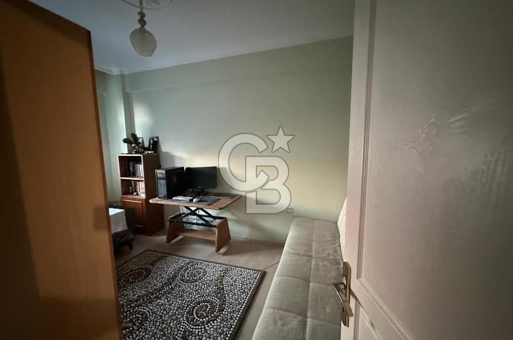 DERİNCE İBNİSİNA MAHALLESİ 6+1 EĞİMSİZ SATILIK ÇATI DUBLEKS..