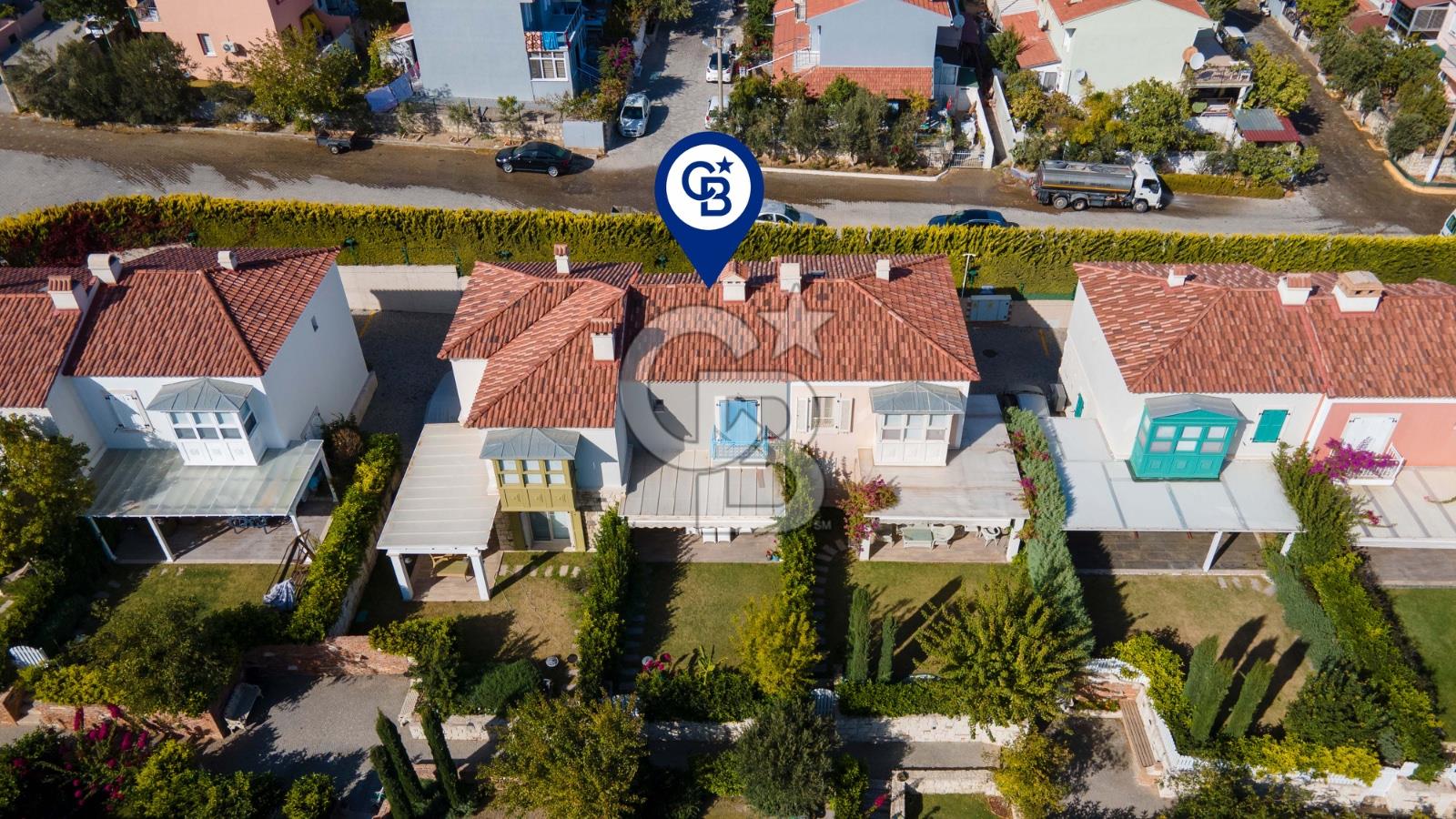 ALAÇATI MİMARİN KÖYCE'DE 3+1 KİRALIK EŞYALI VİLLA