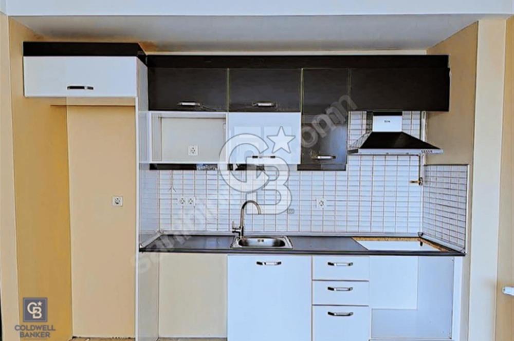 ÇEKMEKÖY DE HAVUZLU GÜVENLİKLİ SİTEDE KİRALIK 1+1