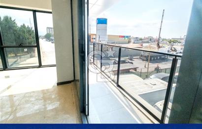 İZMİT ÇARŞI YAPI KARŞISINDA KİRALIK OFİS - SIFIR BİNA