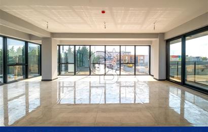 İZMİT ÇARŞI YAPI KARŞISINDA KİRALIK OFİS - SIFIR BİNA
