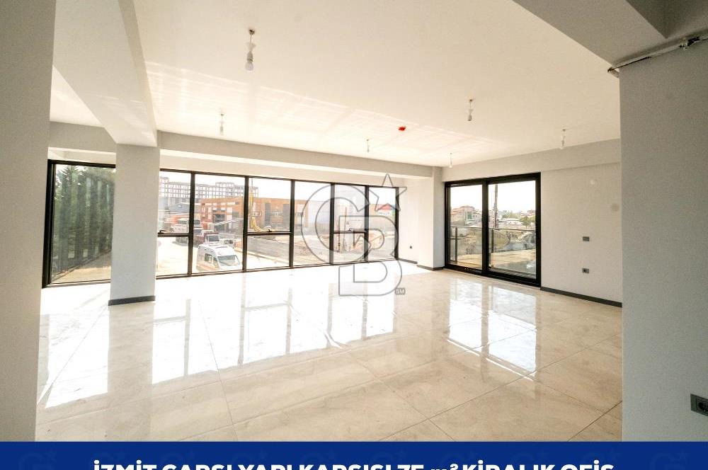 İZMİT ÇARŞI YAPI KARŞISINDA KİRALIK OFİS - SIFIR BİNA