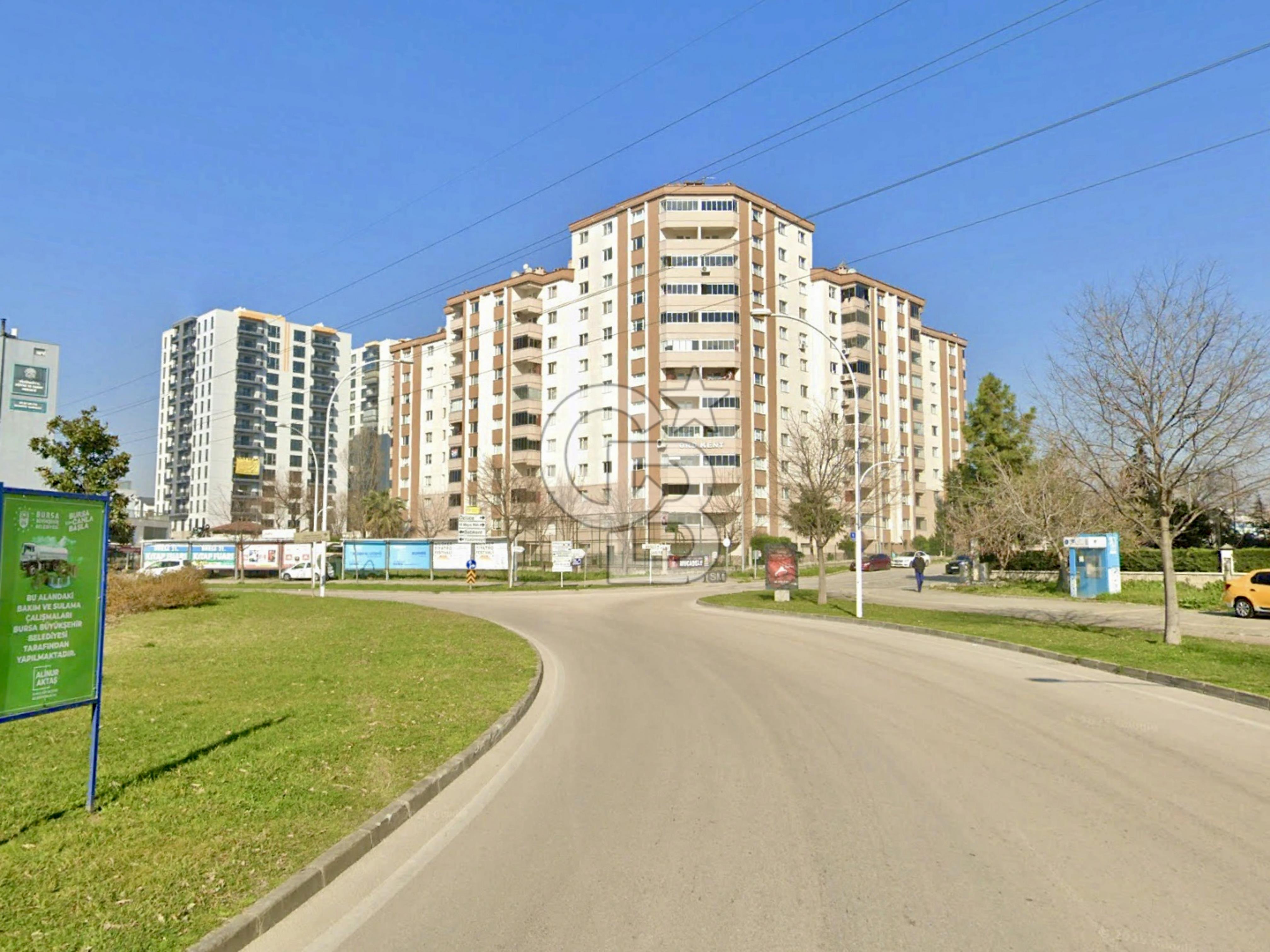 Yüzüncüyıl'ın Merkezinde Dekorasyonlu Fırsat 3+1