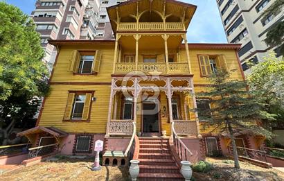 KIZILTOPRAK'TA KÖŞK 