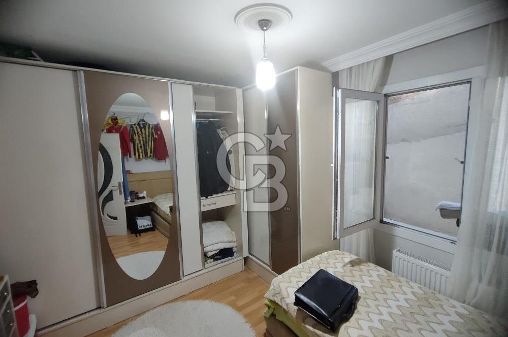 Küçükyalı Mithatpaşa CD. 3+1 satılık daire 
