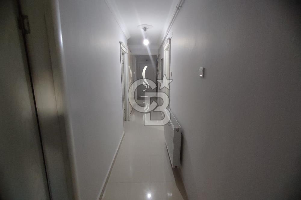 Küçükyalı Mithatpaşa CD. 3+1 satılık daire 