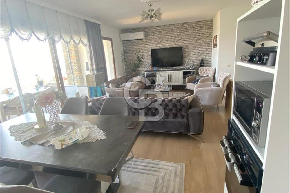 Bodrum Konacık'ta Panoramik Deniz Manzaralı Satılık Bahçe Dubleksi