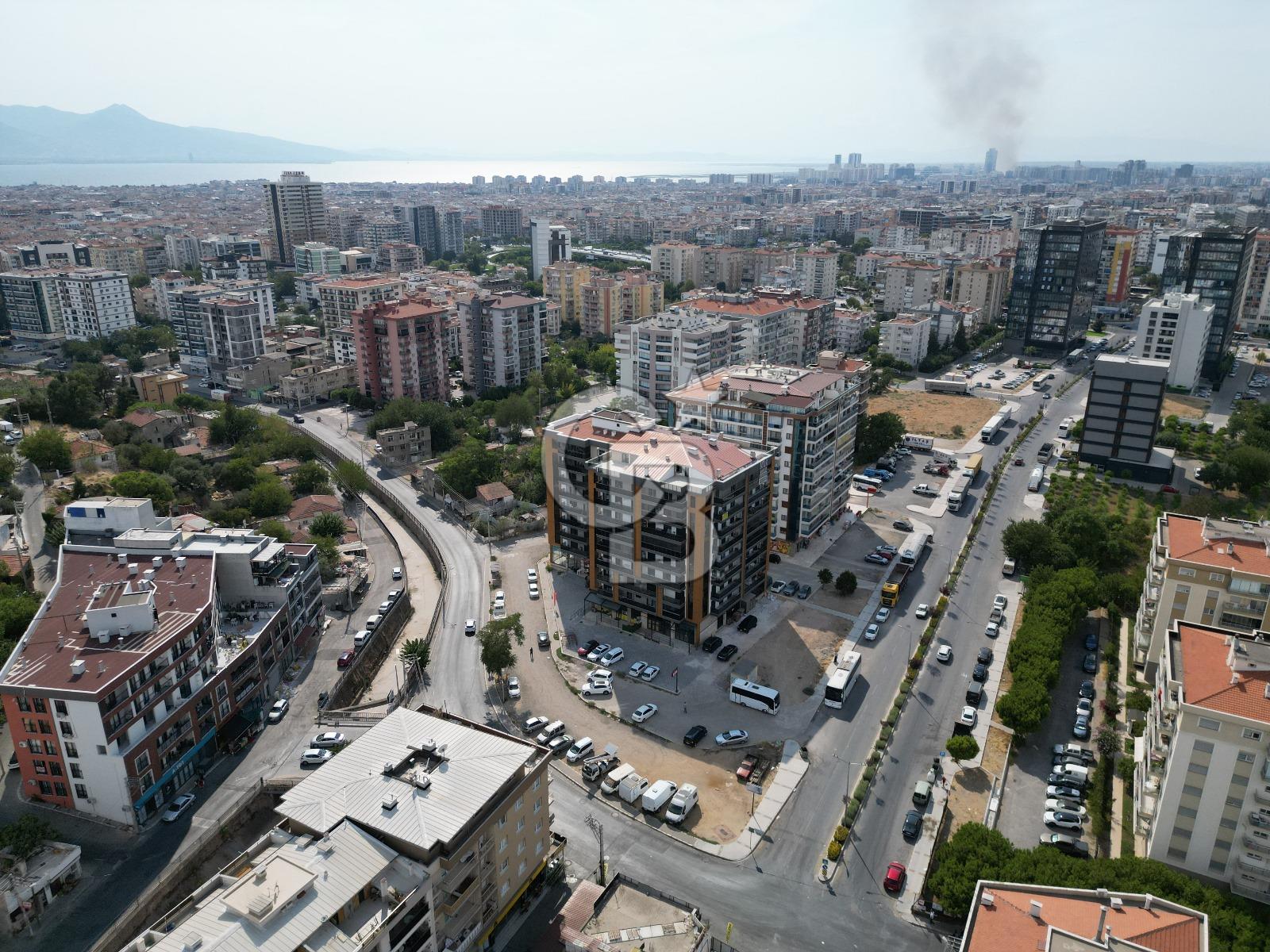 BAYRAKLI EMEK MAHALLESİNDE SATILIK 2+1 DAİRE