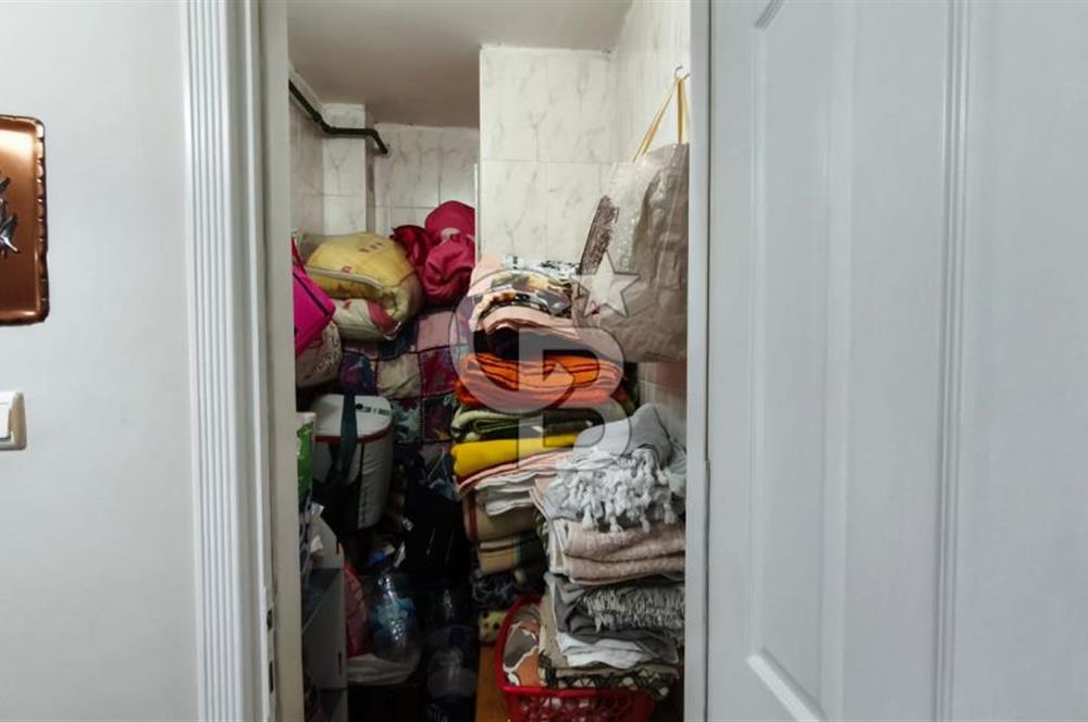 GAZİEMİR SEVGİ YOLU ÜZERİNDE TABELA DEĞERİ YÜKSEK SATILIK 3+1 DAİRE