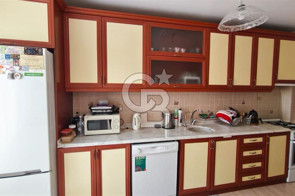 GAZİEMİR SEVGİ YOLU ÜZERİNDE TABELA DEĞERİ YÜKSEK SATILIK 3+1 DAİRE