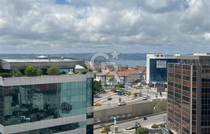 KAVACIK MERKEZDE SATILIK EŞSİZ 800 m2 PLAZA KATI