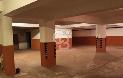 Beşiktaş Dikilitaş’ta 4 Katlı Ticari Bina – 560 m² – Merkezi Konumda