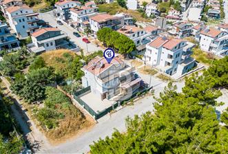 Karaova Efes evlerinde eşyalı/eşyasız  kiralık 2+1 daire
