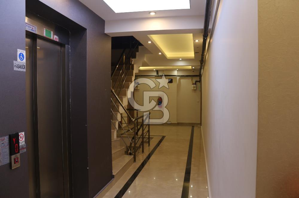 CUMHURİYET MAHALLESİ CADDEYE YAKIN KİRALIK 1+1 TEMİZ DAİRE