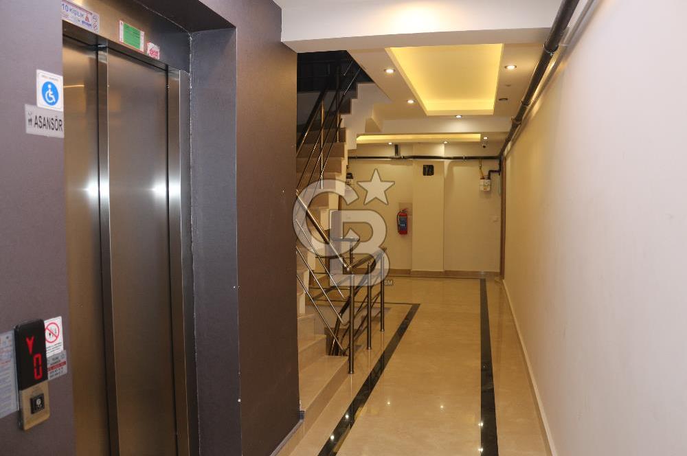 CUMHURİYET MAHALLESİ CADDEYE YAKIN KİRALIK 1+1 TEMİZ DAİRE