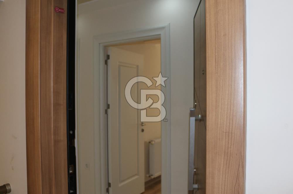 CUMHURİYET MAHALLESİ CADDEYE YAKIN KİRALIK 1+1 TEMİZ DAİRE